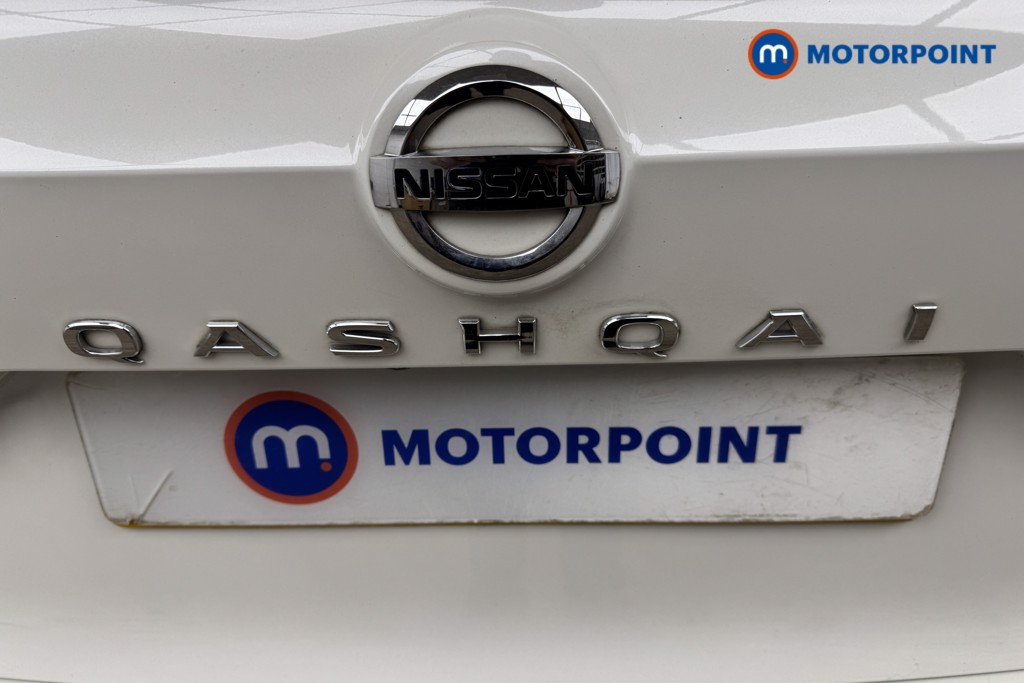 Nissan Qashqai N-Connecta Manual Petrol SUV - Stock Number (1540084) - 19th supplementary image