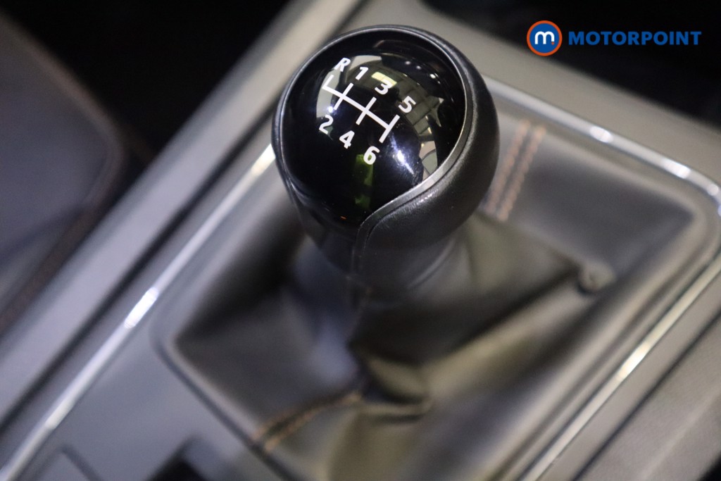 Cupra Formentor V1 Manual Petrol SUV - Stock Number (1540910) - 5th supplementary image