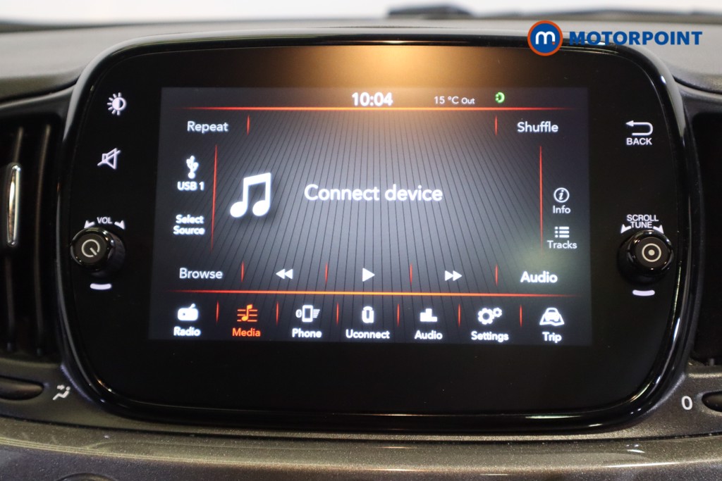 Fiat 500 Lounge Manual Petrol-Electric Hybrid Hatchback - Stock Number (1541614) - 2nd supplementary image