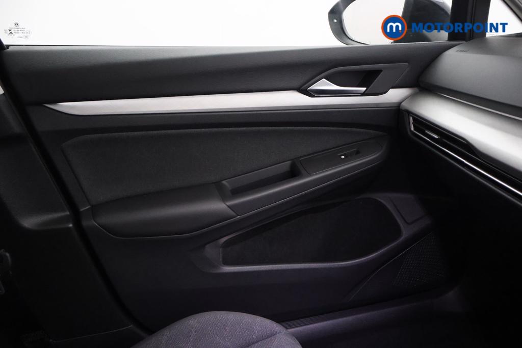 Volkswagen Golf Life Manual Petrol Hatchback - Stock Number (1541919) - 8th supplementary image