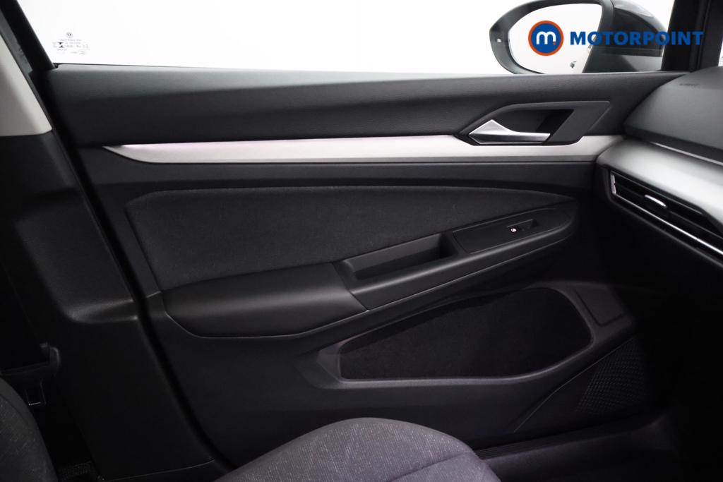 Volkswagen Golf Life Manual Petrol Hatchback - Stock Number (1541922) - 8th supplementary image