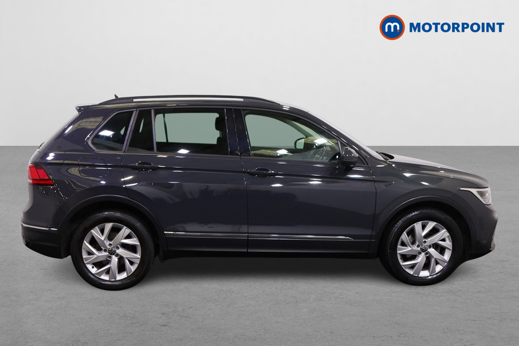 Volkswagen Tiguan Life Automatic Diesel SUV - Stock Number (1543272) - Drivers side