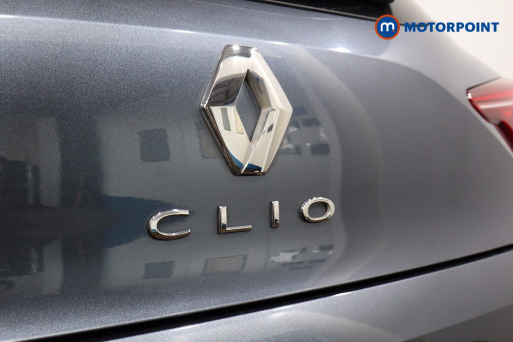 Renault Clio Iconic Manual Petrol Hatchback - Stock Number (1543660) - 28th supplementary image