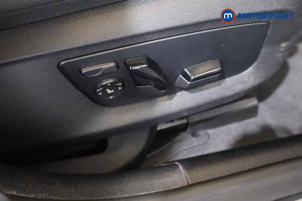 BMW 5 Series M Sport Automatic Petrol Plug-In Hybrid Estate - Stock Number (1543746) - 14th supplementary image