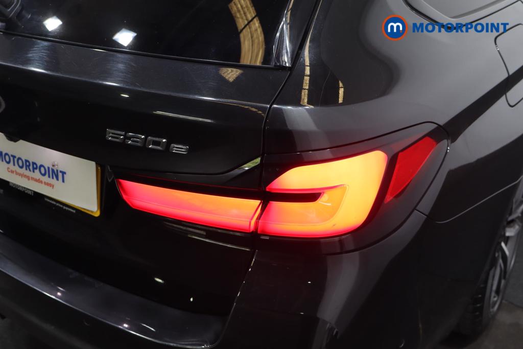 BMW 5 Series M Sport Automatic Petrol Plug-In Hybrid Estate - Stock Number (1543746) - 23rd supplementary image