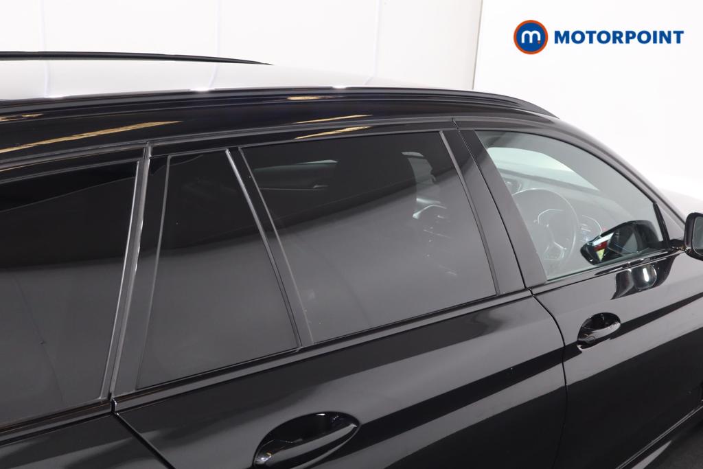 BMW 5 Series M Sport Automatic Petrol Plug-In Hybrid Estate - Stock Number (1543746) - 28th supplementary image