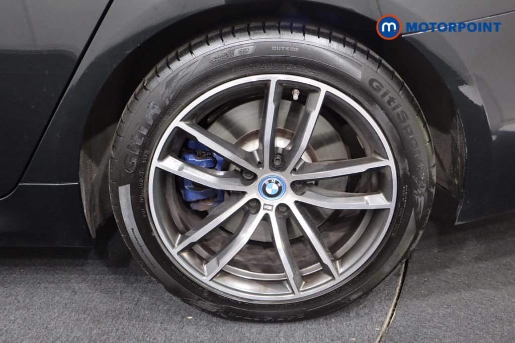 BMW 5 Series M Sport Automatic Petrol Plug-In Hybrid Estate - Stock Number (1543746) - 31st supplementary image