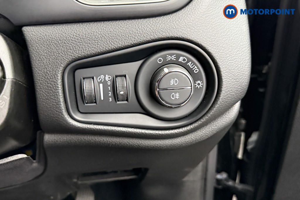 Jeep Renegade Limited Automatic Petrol-Electric Hybrid SUV - Stock Number (1543846) - 15th supplementary image