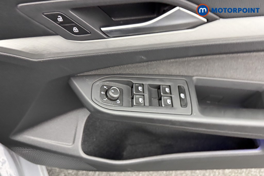 Volkswagen Golf Match Manual Petrol Hatchback - Stock Number (1544911) - 15th supplementary image