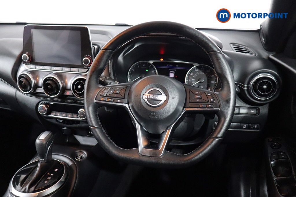 Nissan Juke N-Connecta Automatic Petrol SUV - Stock Number (1545547) - 3rd supplementary image