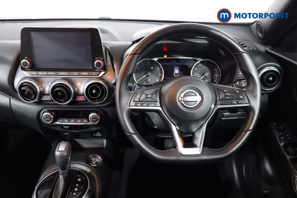 Nissan Juke N-Connecta Automatic Petrol SUV - Stock Number (1545547) - 1st supplementary image