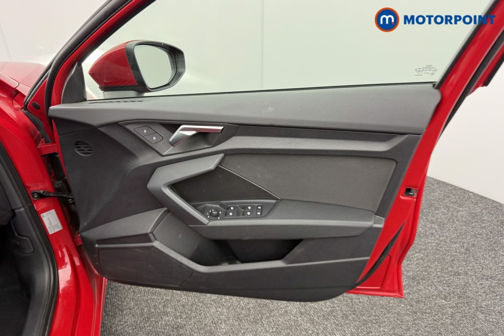 Audi A3 Technik Automatic Petrol Hatchback - Stock Number (1545682) - 17th supplementary image