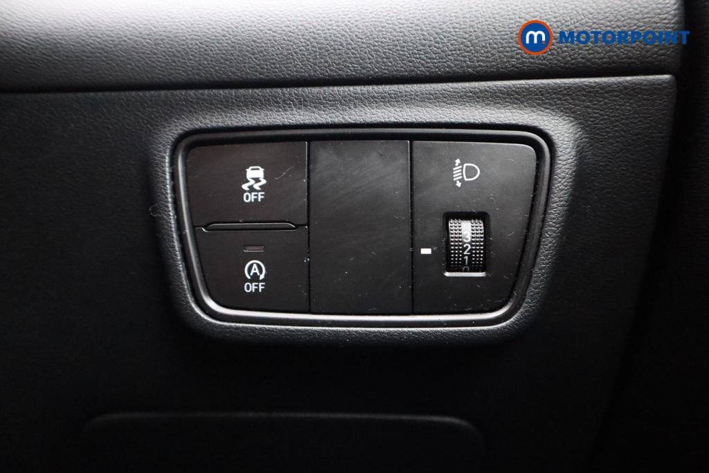 Hyundai Tucson Se Connect Manual Petrol SUV - Stock Number (1546375) - 17th supplementary image
