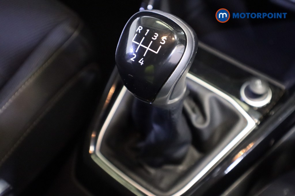 Volkswagen T-Cross Black Edition Manual Petrol SUV - Stock Number (1546383) - 5th supplementary image