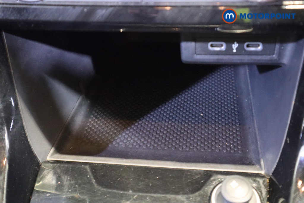 Volkswagen T-Cross Black Edition Manual Petrol SUV - Stock Number (1546383) - 20th supplementary image