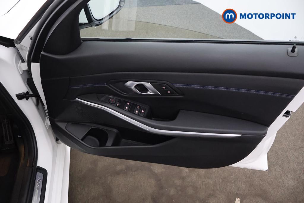 BMW 3 Series M Sport Automatic Petrol Saloon - Stock Number (1546473) - 9th supplementary image