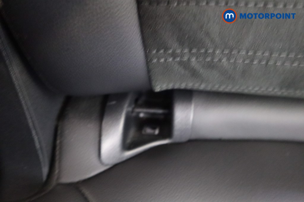 Ford Kuga St-Line X Edition Manual Petrol SUV - Stock Number (1546531) - 27th supplementary image