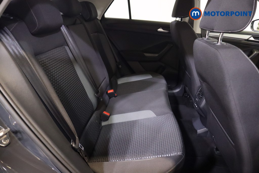Volkswagen T-Roc Active Manual Petrol SUV - Stock Number (1546639) - 7th supplementary image