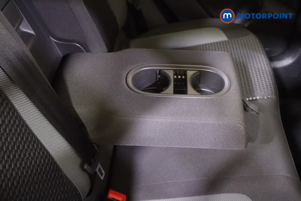 Volkswagen T-Roc Active Manual Petrol SUV - Stock Number (1546639) - 26th supplementary image