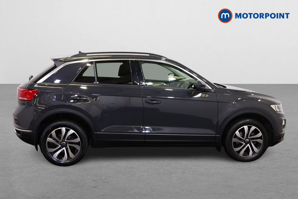 Volkswagen T-Roc Active Manual Petrol SUV - Stock Number (1546639) - Drivers side