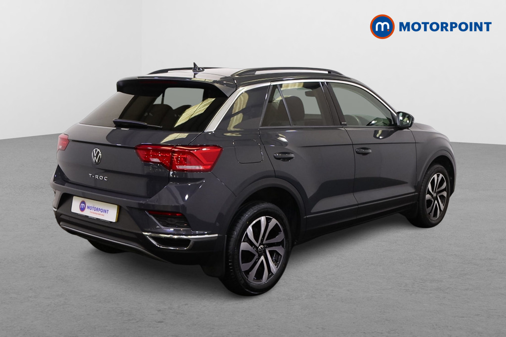 Volkswagen T-Roc Active Manual Petrol SUV - Stock Number (1546639) - Drivers side rear corner