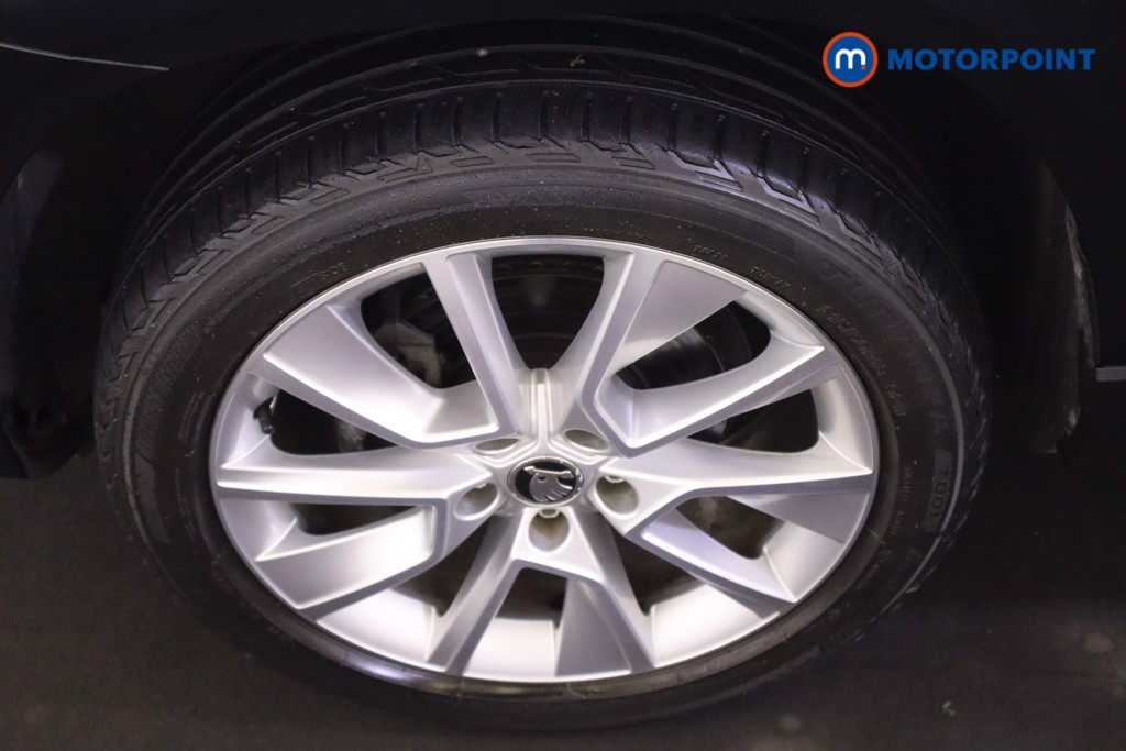 Skoda Karoq Se L Manual Petrol SUV - Stock Number (1546646) - 10th supplementary image
