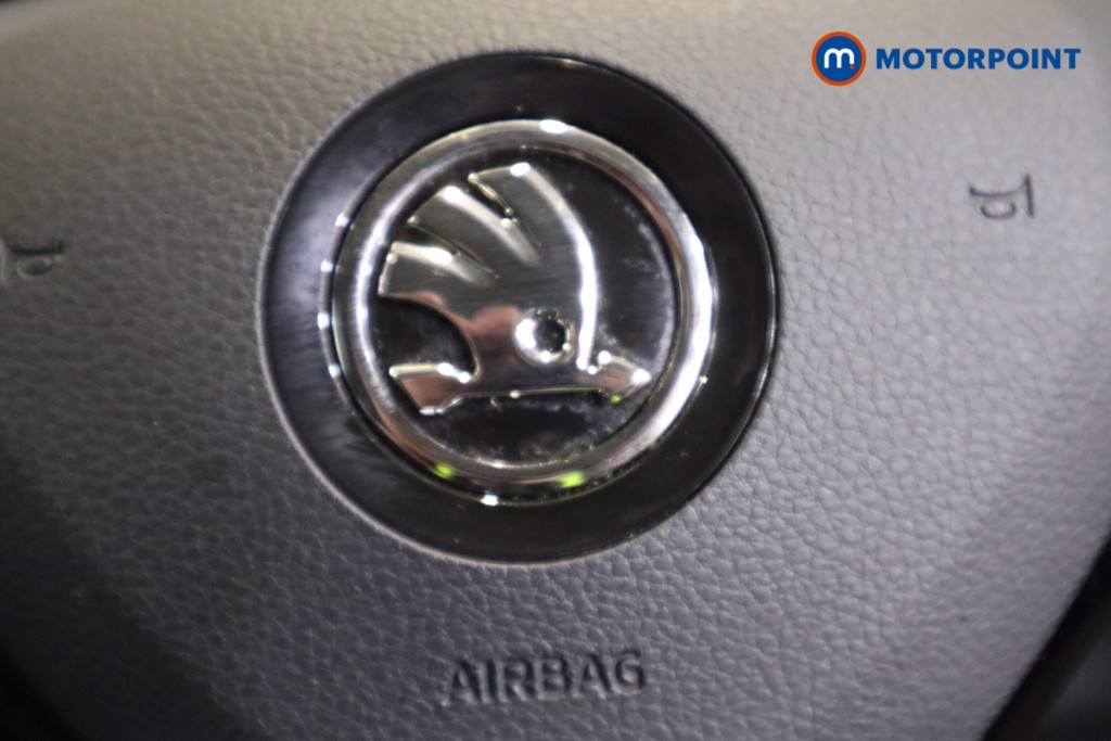 Skoda Karoq Se L Manual Petrol SUV - Stock Number (1546646) - 18th supplementary image