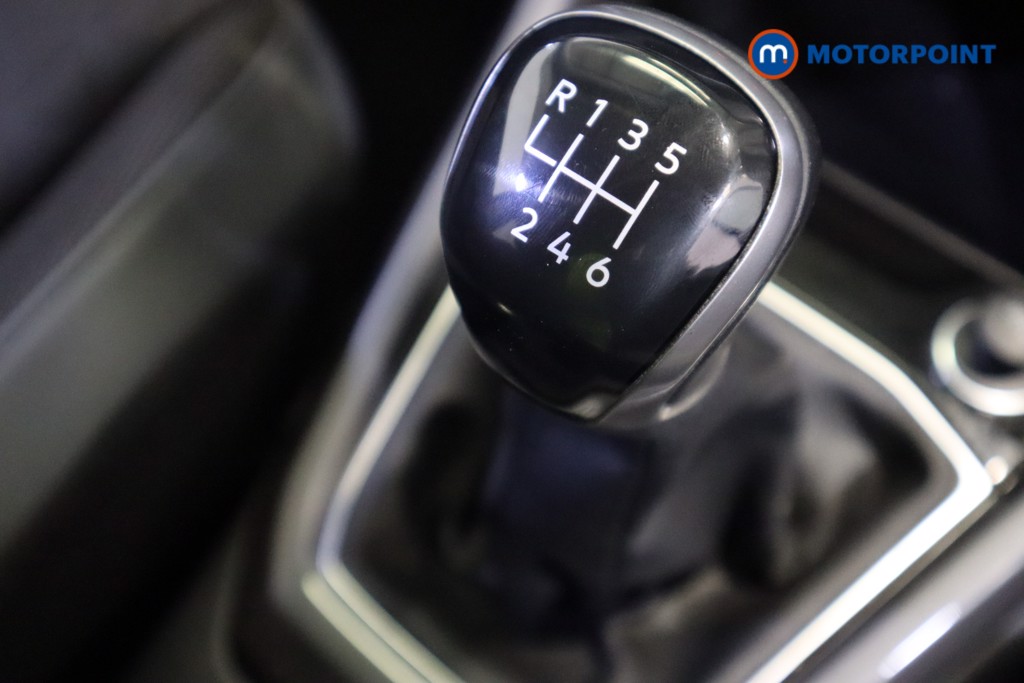 Volkswagen T-Cross SEL Manual Petrol SUV - Stock Number (1546647) - 5th supplementary image