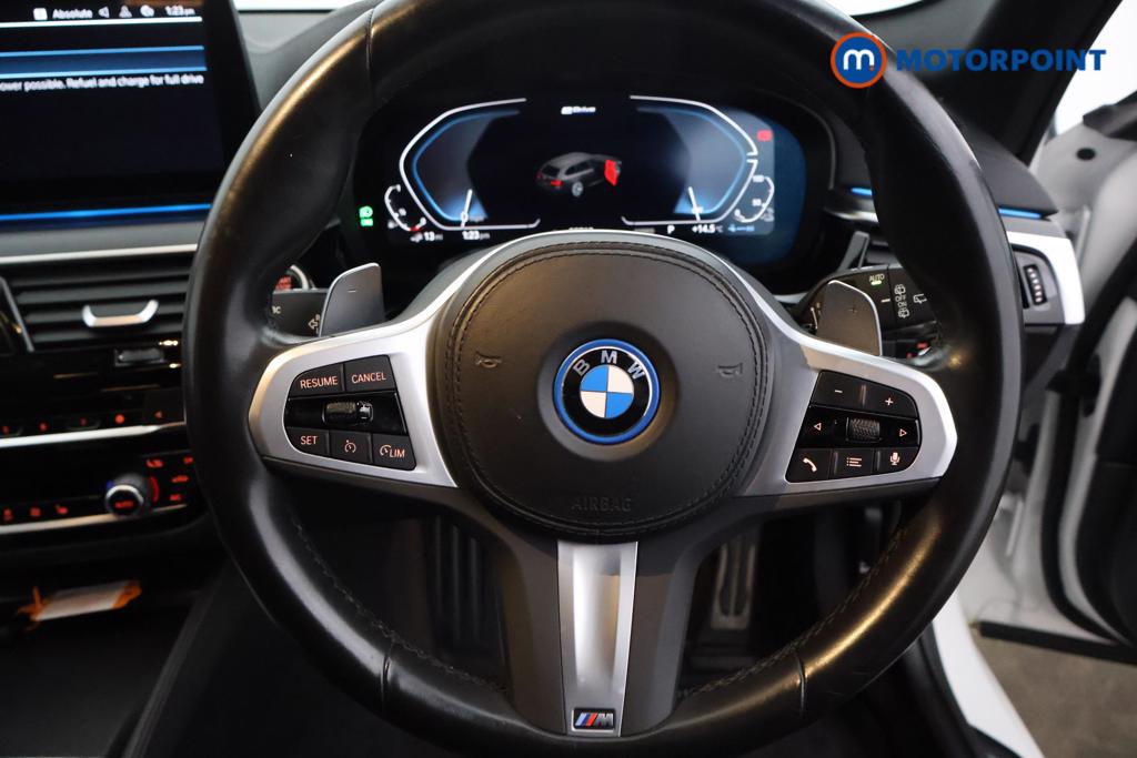 BMW 5 Series M Sport Automatic Petrol Plug-In Hybrid Estate - Stock Number (1546939) - 1st supplementary image