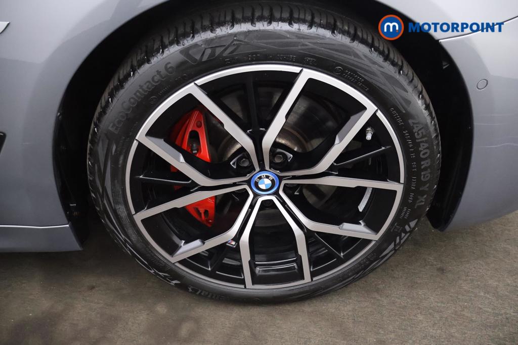 BMW 5 Series M Sport Automatic Petrol Plug-In Hybrid Estate - Stock Number (1546951) - 18th supplementary image