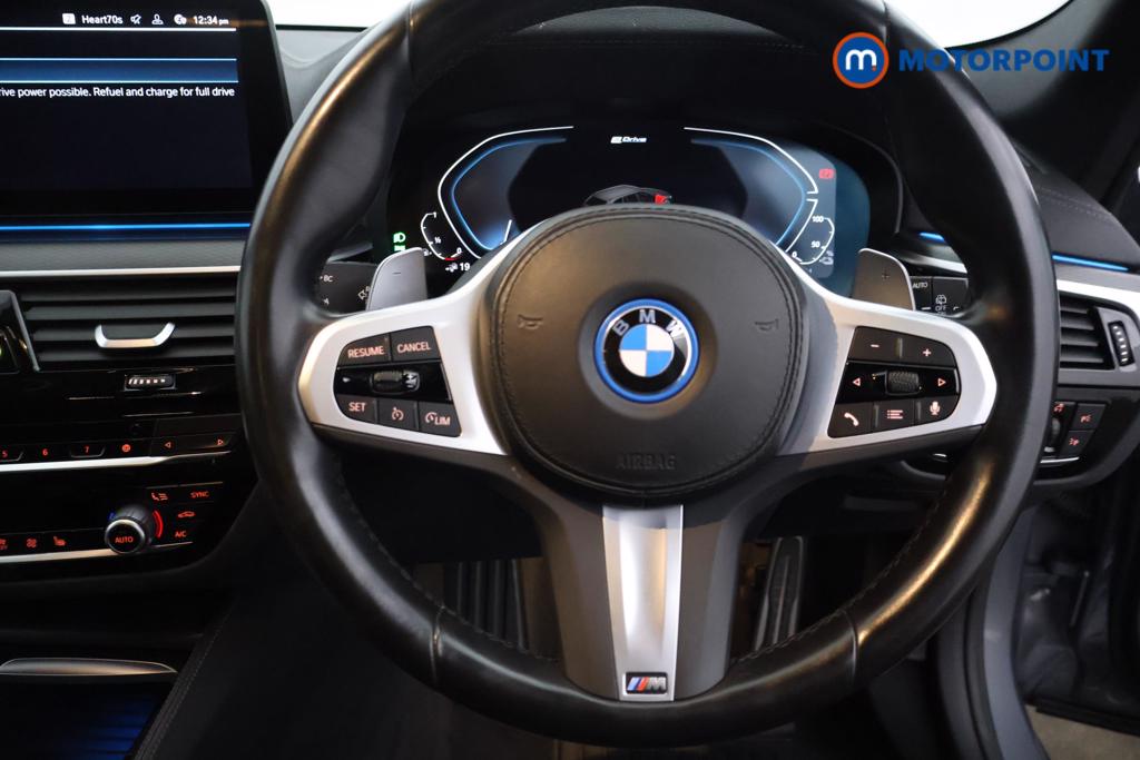 BMW 5 Series M Sport Automatic Petrol Plug-In Hybrid Estate - Stock Number (1546951) - 1st supplementary image