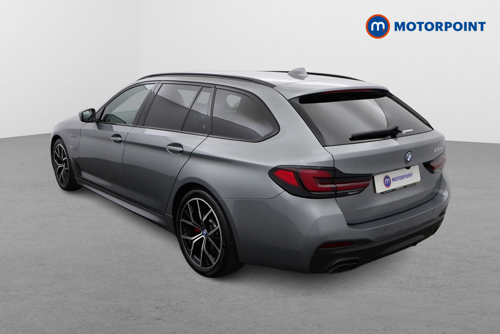 BMW 5 Series M Sport Automatic Petrol Plug-In Hybrid Estate - Stock Number (1546951) - Passenger side rear corner