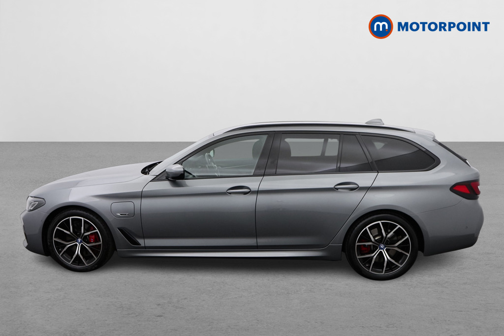 BMW 5 Series M Sport Automatic Petrol Plug-In Hybrid Estate - Stock Number (1546951) - Passenger side
