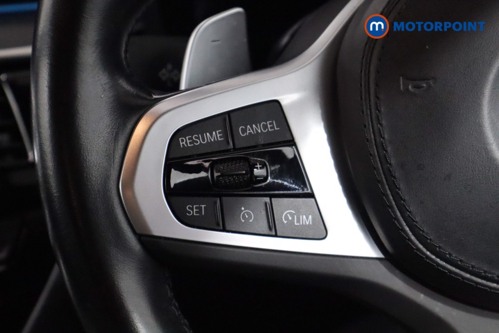 BMW 5 Series M Sport Automatic Petrol Plug-In Hybrid Estate - Stock Number (1546968) - 7th supplementary image