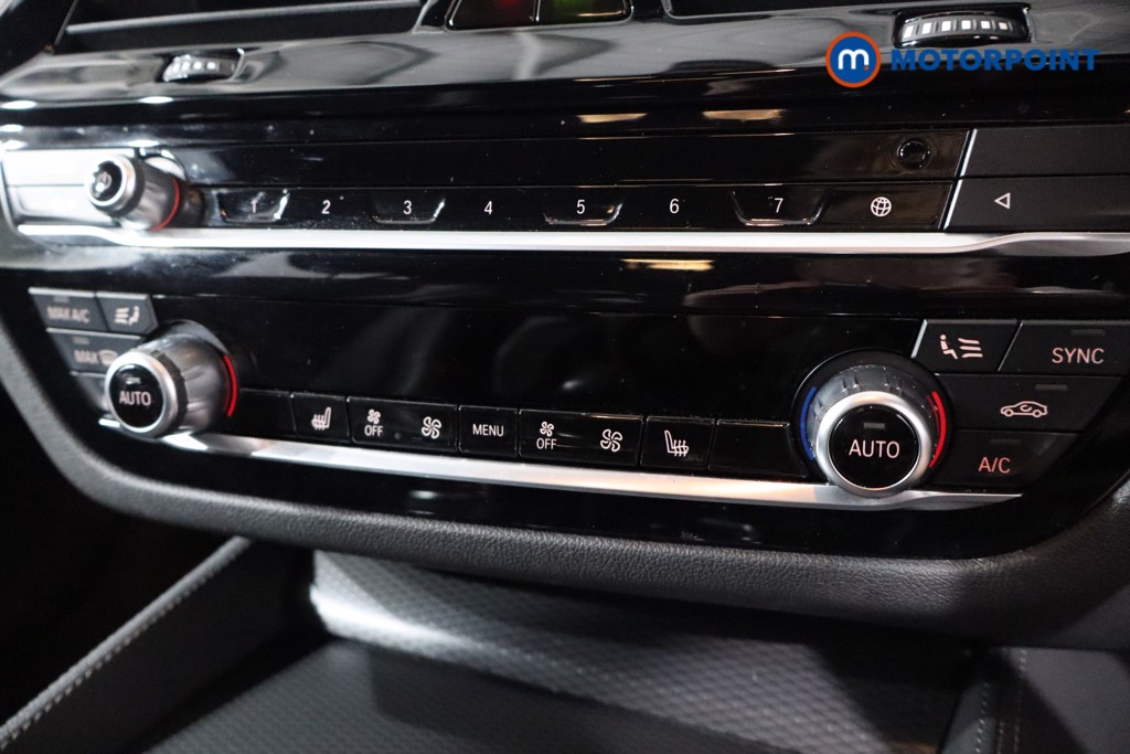 BMW 5 Series M Sport Automatic Petrol Plug-In Hybrid Estate - Stock Number (1546968) - 17th supplementary image