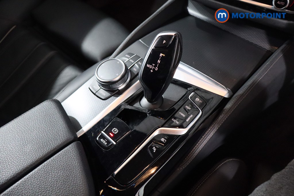 BMW 5 Series M Sport Automatic Petrol Plug-In Hybrid Estate - Stock Number (1546968) - 20th supplementary image