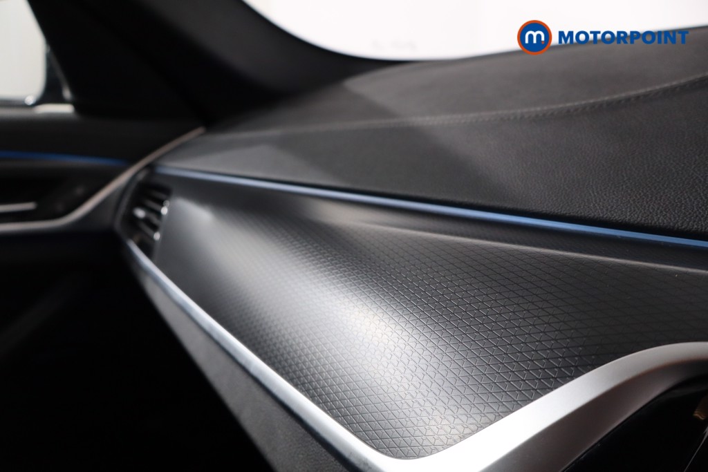 BMW 5 Series M Sport Automatic Petrol Plug-In Hybrid Estate - Stock Number (1546968) - 25th supplementary image