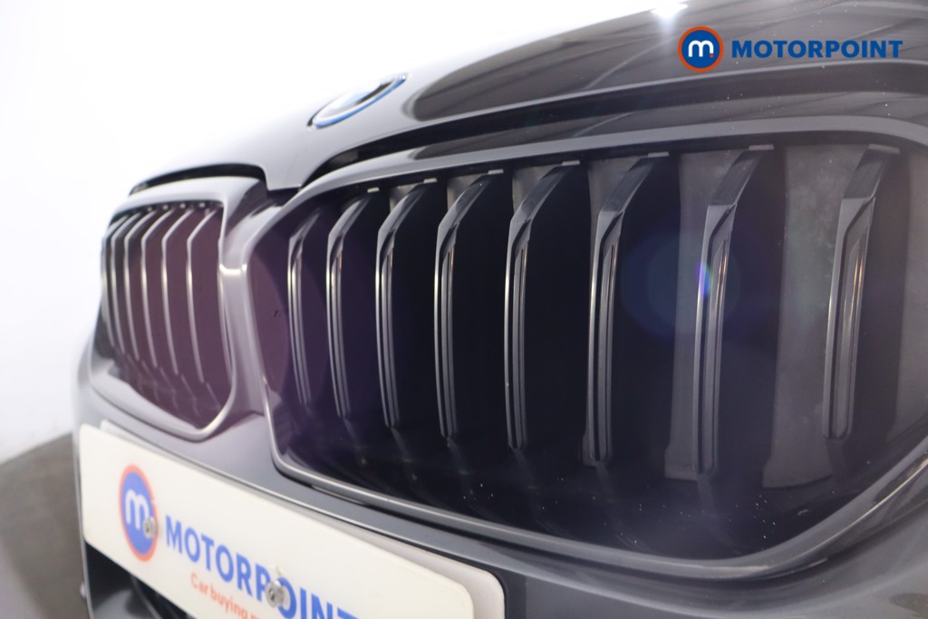 BMW 5 Series M Sport Automatic Petrol Plug-In Hybrid Estate - Stock Number (1546968) - 33rd supplementary image