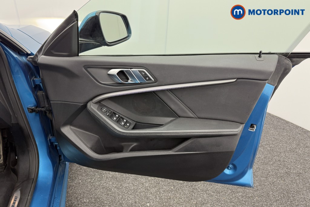 BMW 2 Series M Sport Manual Petrol Saloon - Stock Number (1547007) - 17th supplementary image