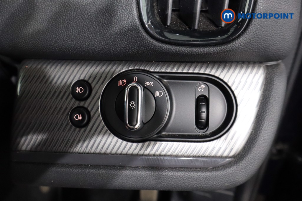 Mini Countryman Cooper Exclusive Automatic Petrol SUV - Stock Number (1547684) - 23rd supplementary image