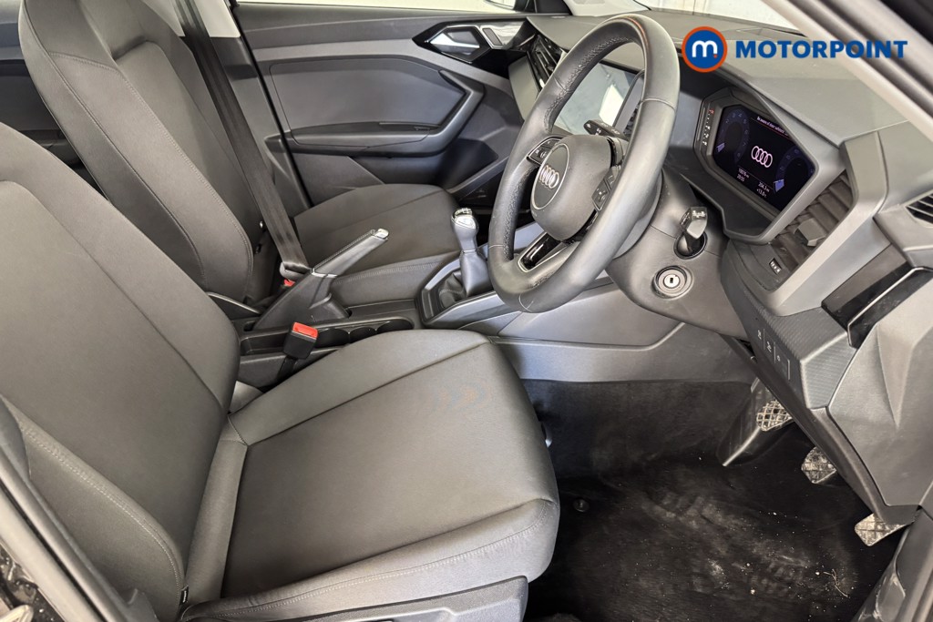 Audi A1 Technik Manual Petrol Hatchback - Stock Number (1528449) - 5th supplementary image