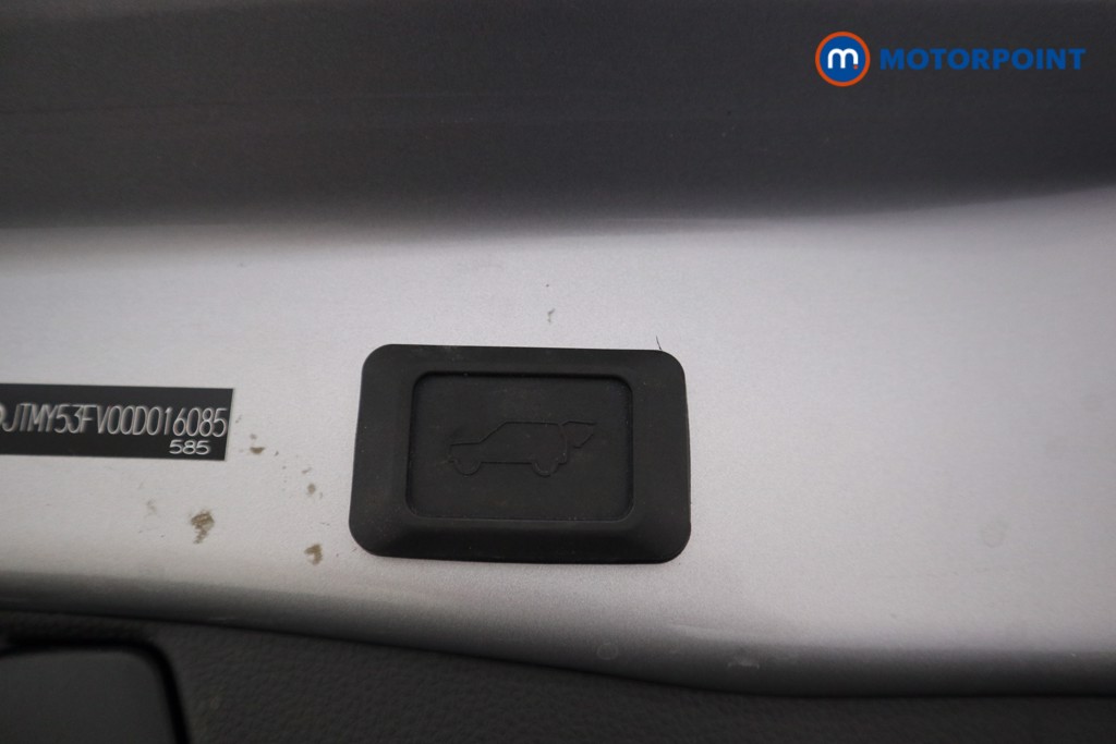 Toyota Rav4 Excel Automatic Petrol-Electric Hybrid SUV - Stock Number (1531721) - 16th supplementary image