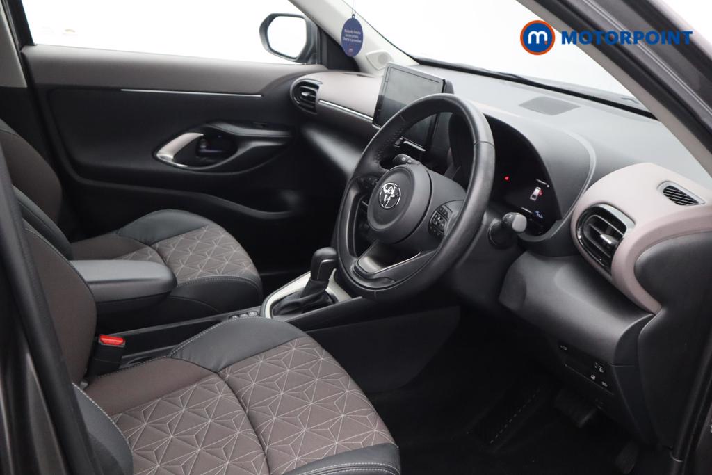 Toyota Yaris Cross Excel Automatic Petrol-Electric Hybrid Estate - Stock Number (1538789) - 3rd supplementary image