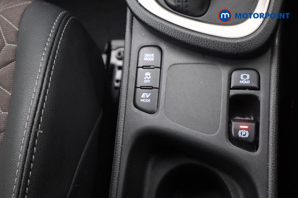Toyota Yaris Cross Excel Automatic Petrol-Electric Hybrid Estate - Stock Number (1538789) - 11th supplementary image