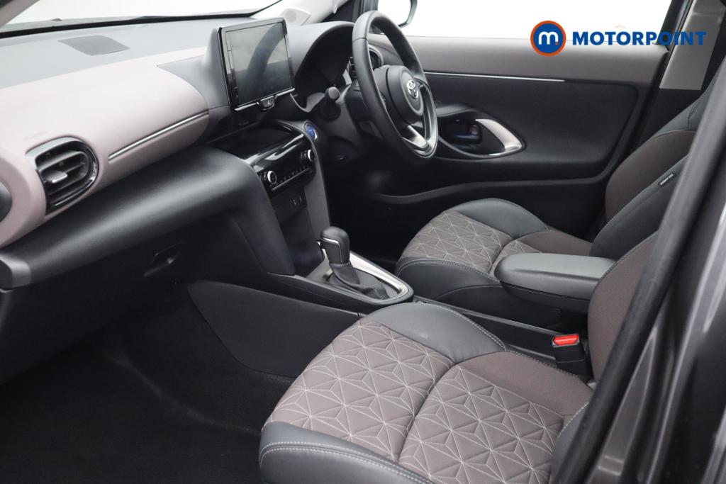 Toyota Yaris Cross Excel Automatic Petrol-Electric Hybrid Estate - Stock Number (1538789) - 1st supplementary image