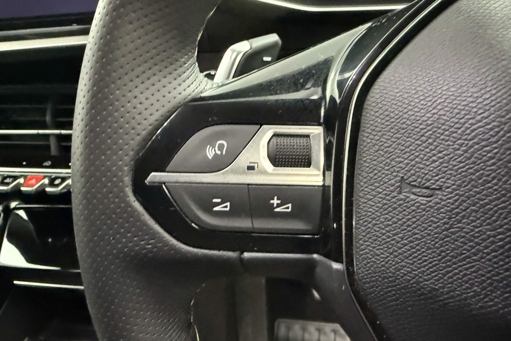 Peugeot 2008 GT Automatic Petrol SUV - Stock Number (1539482) - 3rd supplementary image