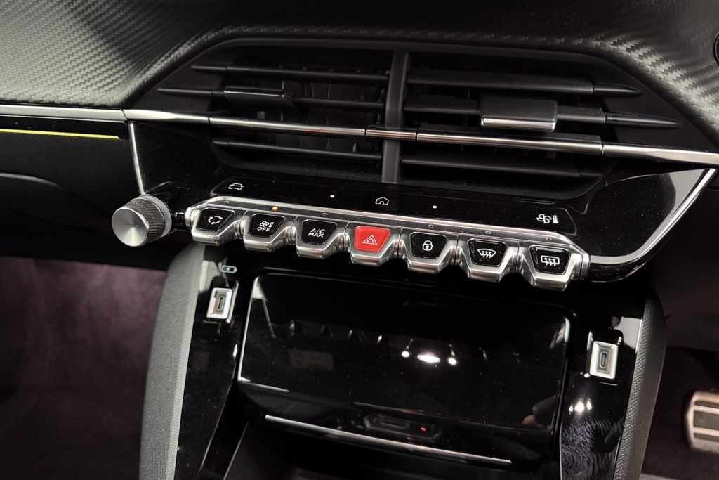 Peugeot 2008 GT Automatic Petrol SUV - Stock Number (1539482) - 12th supplementary image