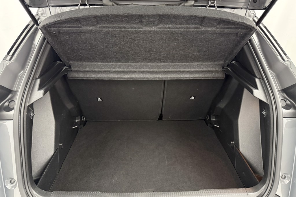 Peugeot 2008 GT Automatic Petrol SUV - Stock Number (1539485) - 22nd supplementary image
