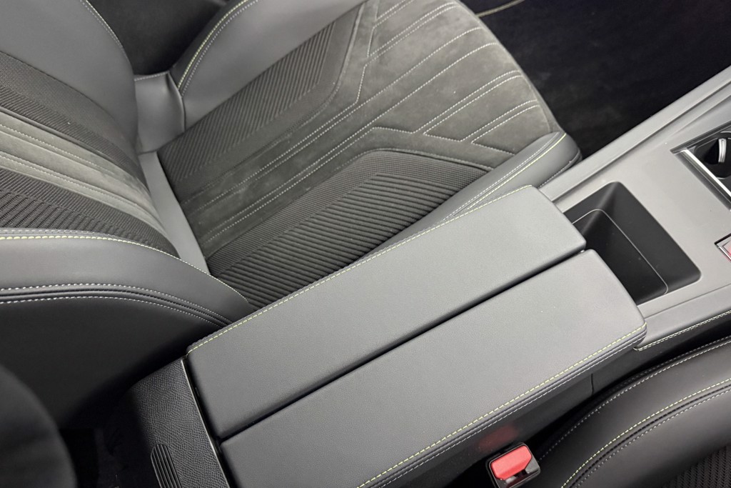 Peugeot 408 GT Automatic Petrol Hatchback - Stock Number (1539526) - 14th supplementary image
