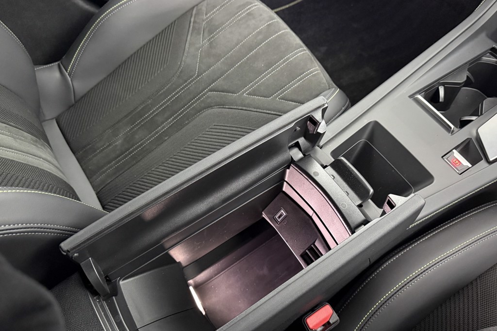 Peugeot 408 GT Automatic Petrol Hatchback - Stock Number (1539526) - 15th supplementary image